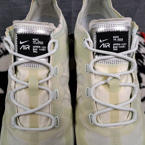 %Nike Air VaporMax 2019 Barely Grey Size 10.5 Mens AR6631-005 Men A9 main image 6